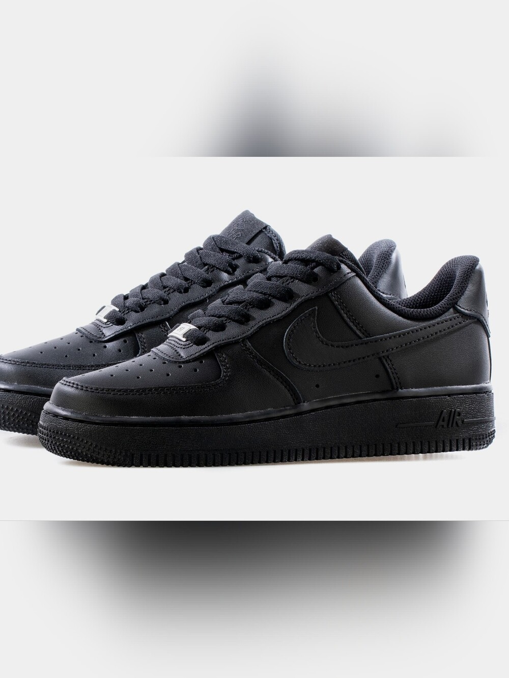 Nike  Air For 1 Black Low-Top Leather Sneakers